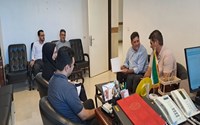 تجلیل مدیر شبکه بهداشت و درمان چایپاره از خانواده خیر نیک اندیش 