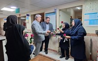 تجلیل مسئولان شهرستان چایپاره از پرستاران بیمارستان امام خمینی(ره) به مناسبت روز پرستار